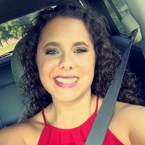 Meet your Posher, Hillary