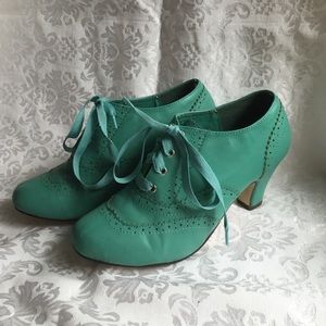 Adorable teal booties