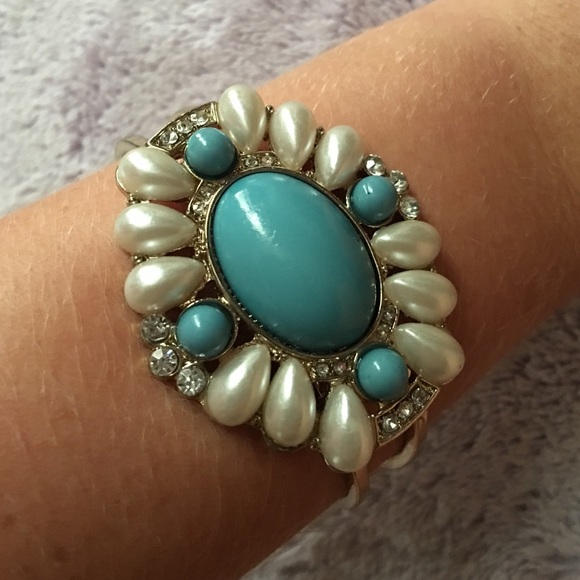 statement bracelet