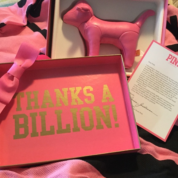 BNWOT VS PINK SPECIAL EDITION DOG $100 - Picture 2 of 4