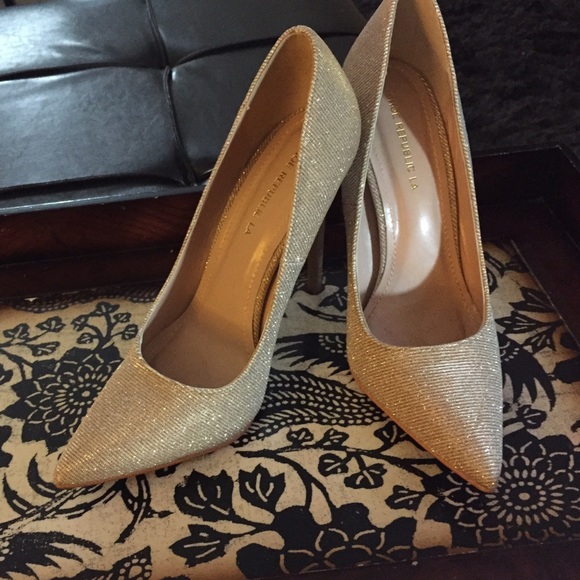 SALE‼️ Champagne | Gold Shimmery Pumps