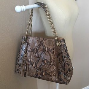 🚫sold🚫 Gucci soho Python shoulder bag