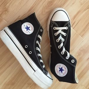 Platform High-Top Black Converse