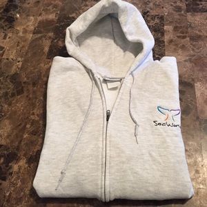 Like New Sea World hoodie !