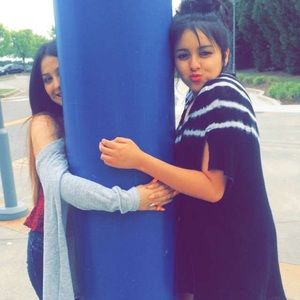 Meet your Posher, Chloe