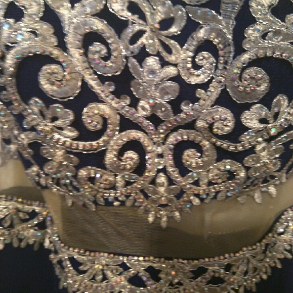 Prom dress - Picture 3 of 3