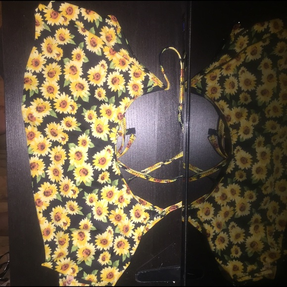 sunflower pattern bikini top