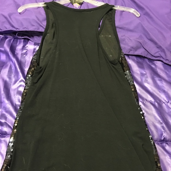 Tank top - Picture 2 of 2