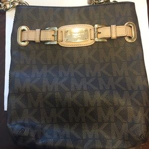 Michael Kors crossbody bag 💫