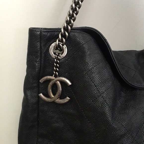 SOLD SOLD SOLDAuthentic Chanel purse - Picture 2 of 4