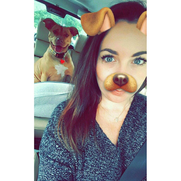 Meet your Posher, Kelcey - Picture 1 of 2