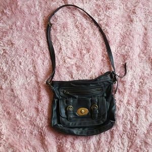 Black crossbody purse