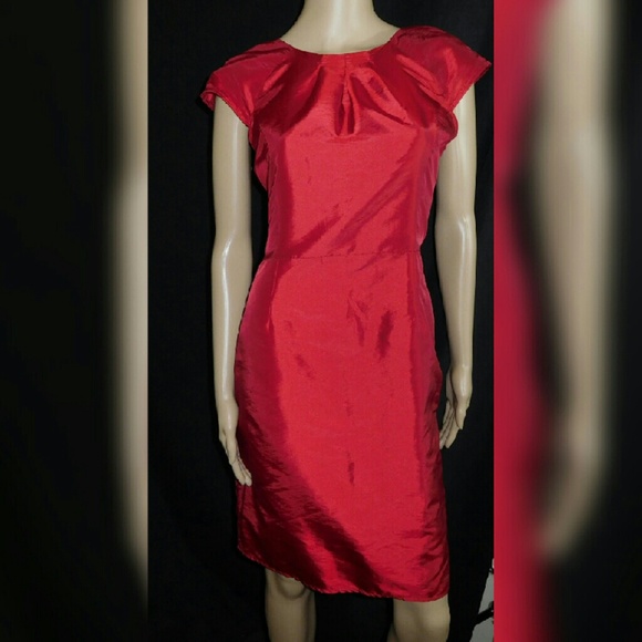 SOLD! Red Capped Sleeve Dress - Picture 2 of 3