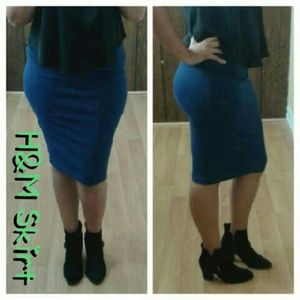 *SOLD*H&M Denim Skirt