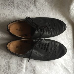 Black oxfords