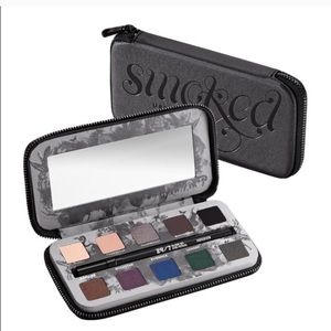Urban Decay Smoked Palette (NWT)(sold out on web)