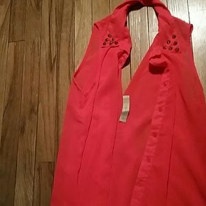 Coral sleeveless button up
