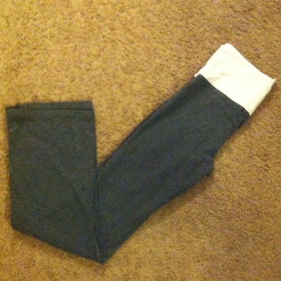 Aeropostale Yoga Pants