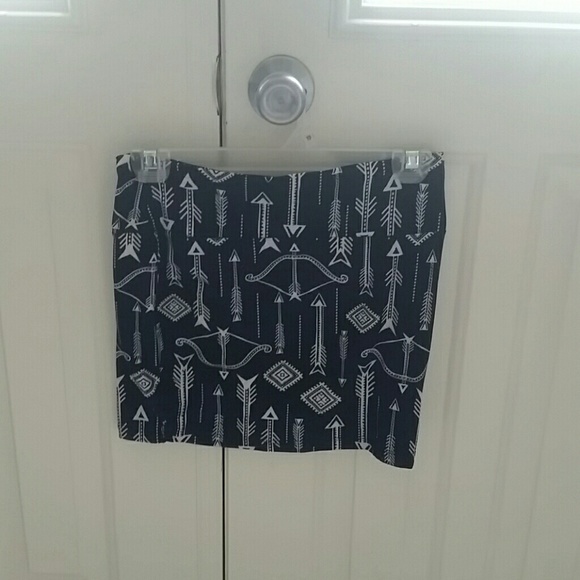 Comfortable Skirts - Picture 2 of 3