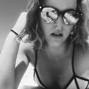 Meet your Posher, Madelyn