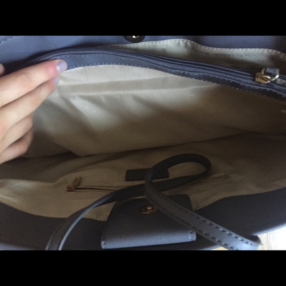 New York and Company Tote Bag - Picture 2 of 4