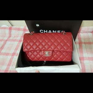 SOLD❌❌Chanel medium double flap bag Red SHW caviar