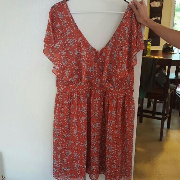 BNWT! Forever 21 2xl Chiffon floral dress