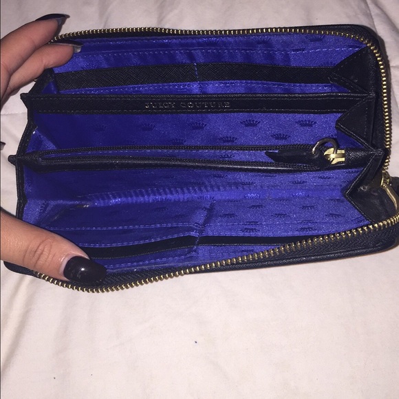 Juicy couture wallet - Picture 2 of 2