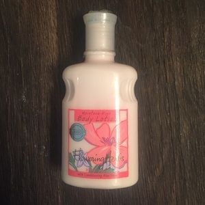 Bath & Body Works Flowering Herbs Body Lotion