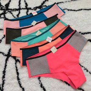 🚫SOLD🚫 5 Pairs VS PINK Varsity Cheeksters