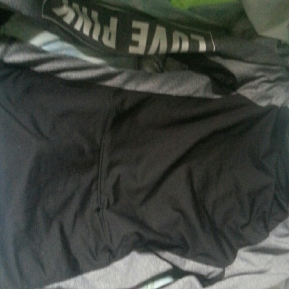 Victoria's Secret Pink Ultimate. - Picture 4 of 4