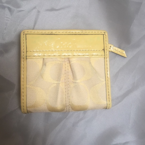 Coach wallet