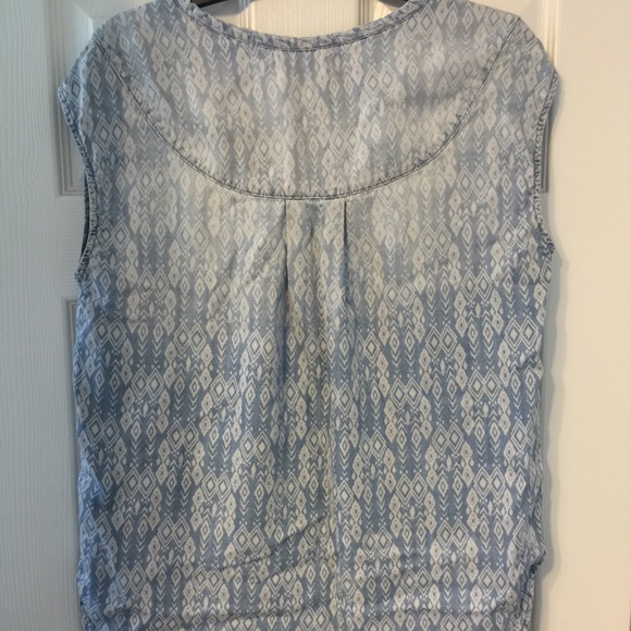 Short sleeve chambray printed top - Picture 3 of 4