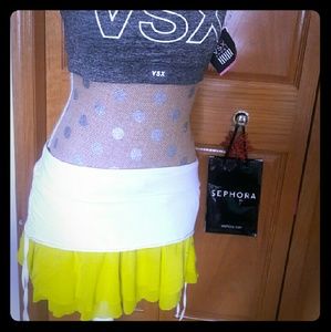 Lululemon scissor kick skirt