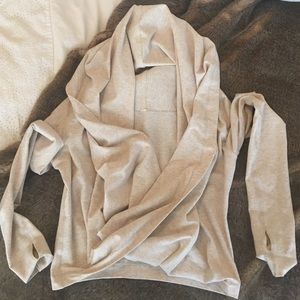 Lululemon pullover