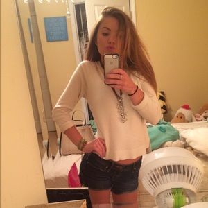 Meet your Posher, Clara