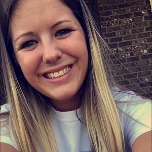 Meet your Posher, Savannah