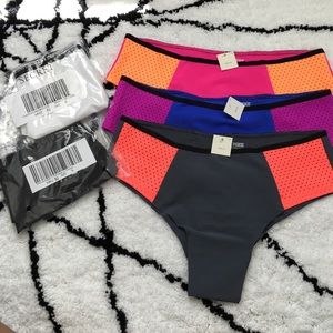 🚫SOLD🚫5 Pairs VS Pink Varsity Cheeksters