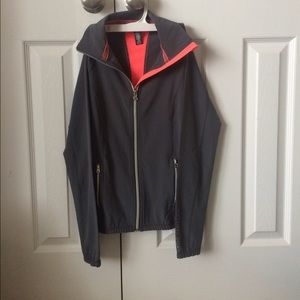 Active wear jacket