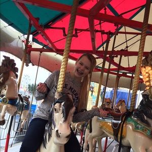 Meet your Posher, Kyrie