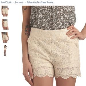 ☕️ModCloth "Take the Tea Cake Shorts"☕️