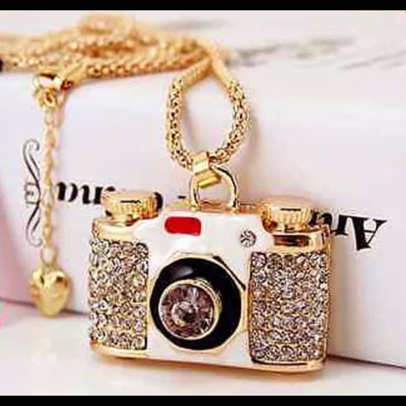 Bling, camera necklace sweater chain