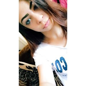 Meet your Posher, Beth