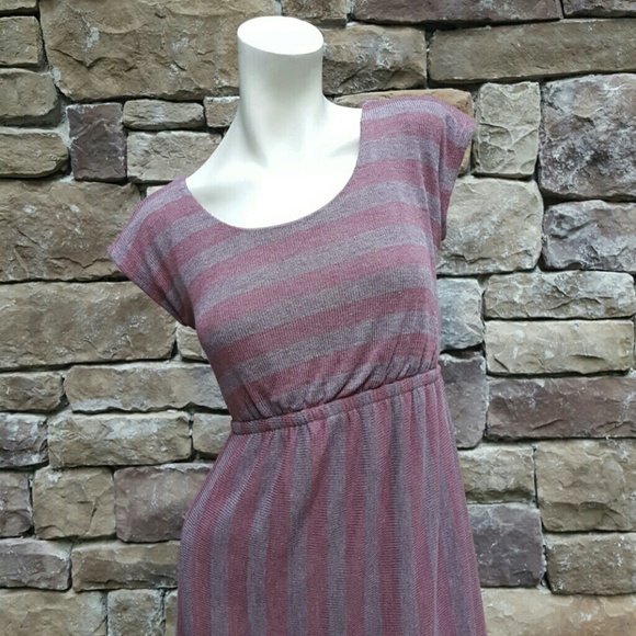 NWT Cap Sleeve Sweater Dress - Picture 2 of 4