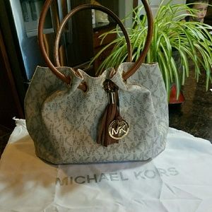 Sold somewhere else Michael kors purse