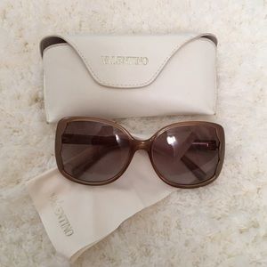 Valentino light brown sunglasses