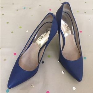 Michael Kors "Flex" Pumps in Bright Blue