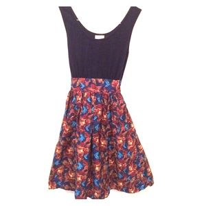 Dress with Pockets!!