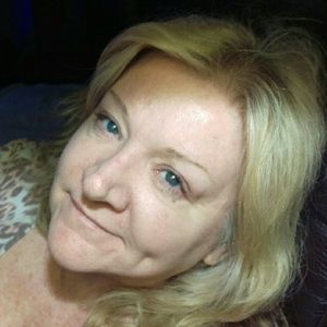 Meet your Posher, Karla