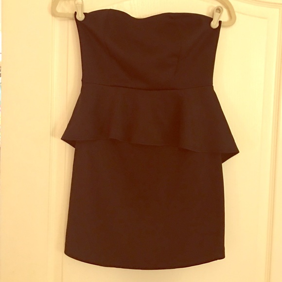 Little sexy black peplum dress
